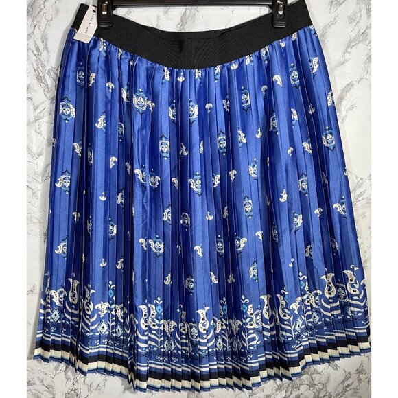 Lane Bryant Womens Pleated Midi Skirt Size 16 Blue & White Floral Print Elastic - Picture 2 of 7